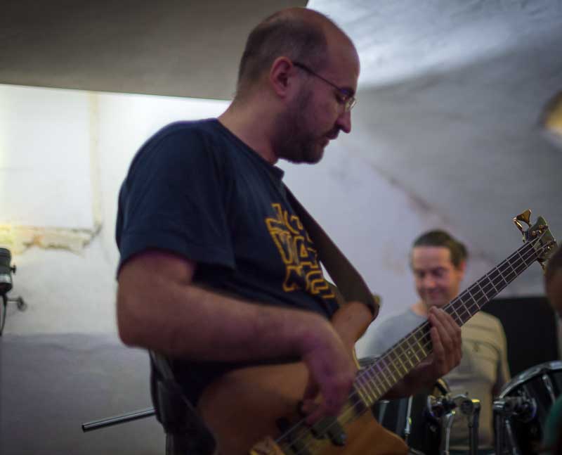 Klaus mit Warwick Steamer Bass